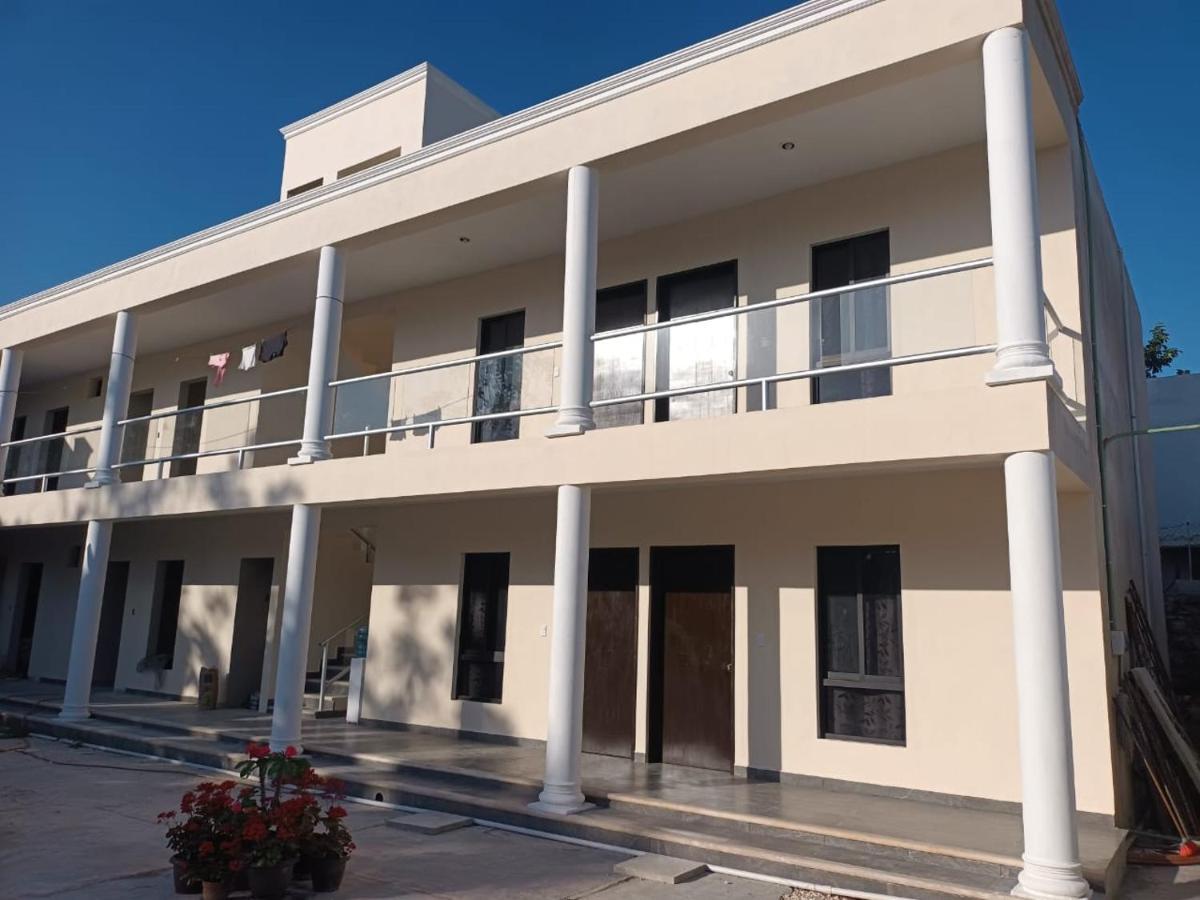 Hotel & Hostal 230 Valladolid (Yucatan) Exterior photo